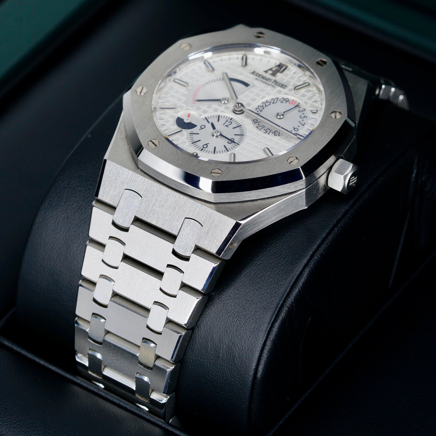 Audemars Piguet Royal Oak 26120ST.OO.1220ST.01 “DUAL TIME” White Dial Stainless Steel 39mm