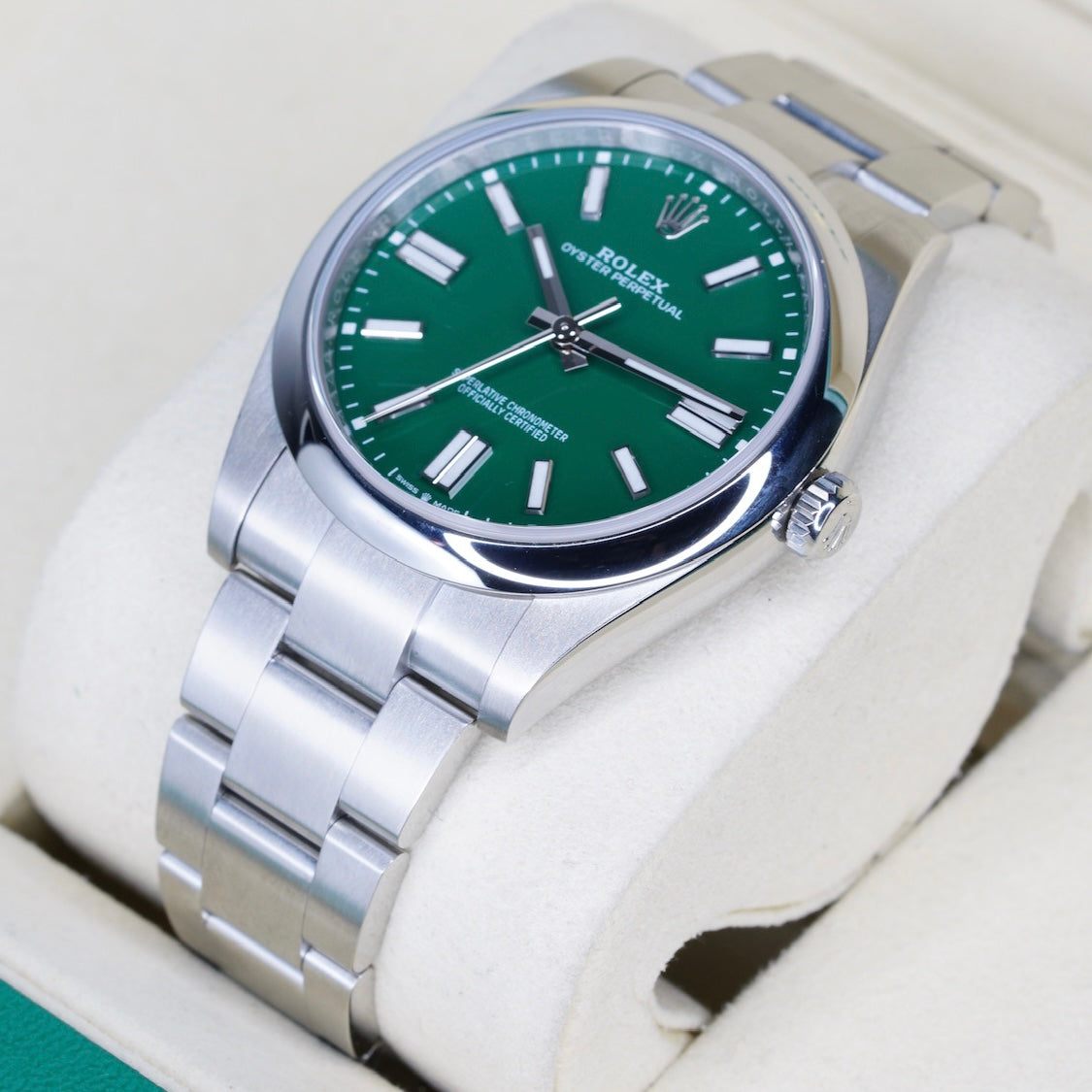 Rolex Oyster Perpetual 124300 “DEEP GREEN” Green Dial Stainless Steel 41mm 2025