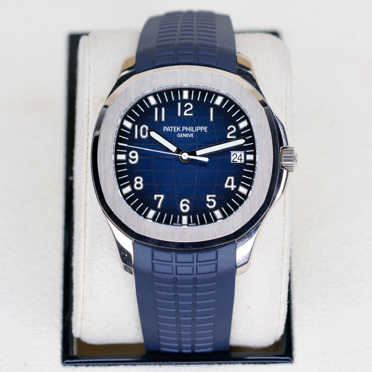 Patek Philippe NEW 2026 Aquanaut 5168G-001 “BLUE AQUA” Blue Dial White Gold Tropical Strap 42mm