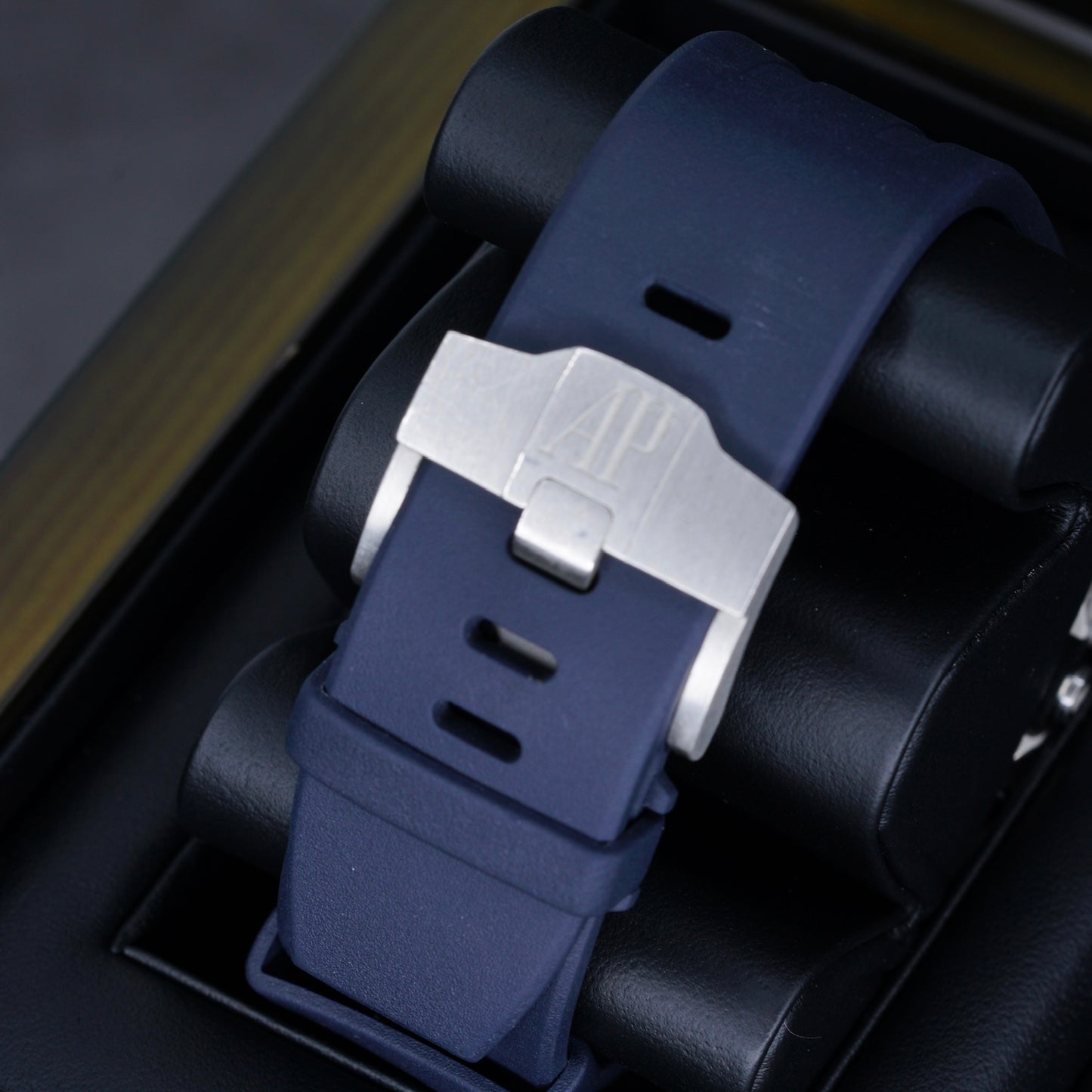 Audemars Piguet Royal Oak Offshore 26401PO.00.A018CR.01 Blue Dial Platinum Chronograph 44mm