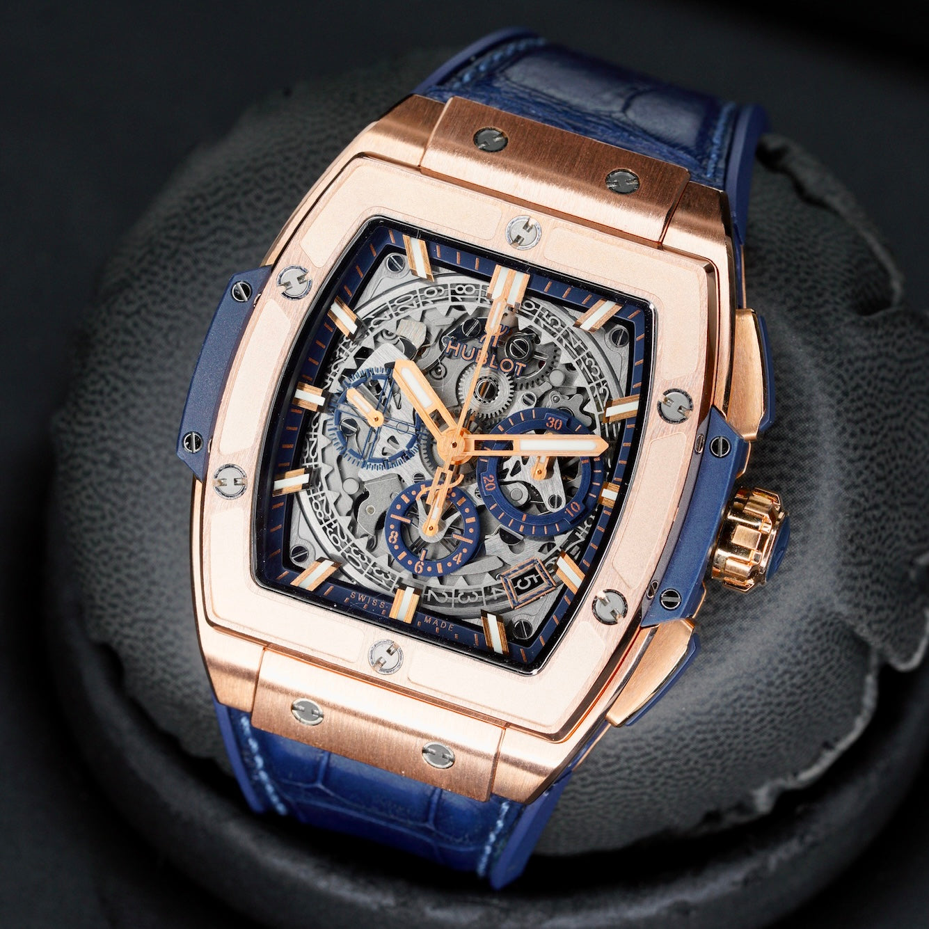 Hublot Spirit Of Big Bang 641.OX.7180.LR “KING BLUE” Skeleton Dial King Gold 42mm
