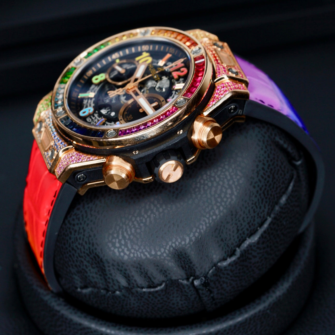 Hublot Bang Unico 441.OX.9910.LR.0999 “RAINBOW 42” Skeleton Dial King Gold Rainbow Black Strap 42mm