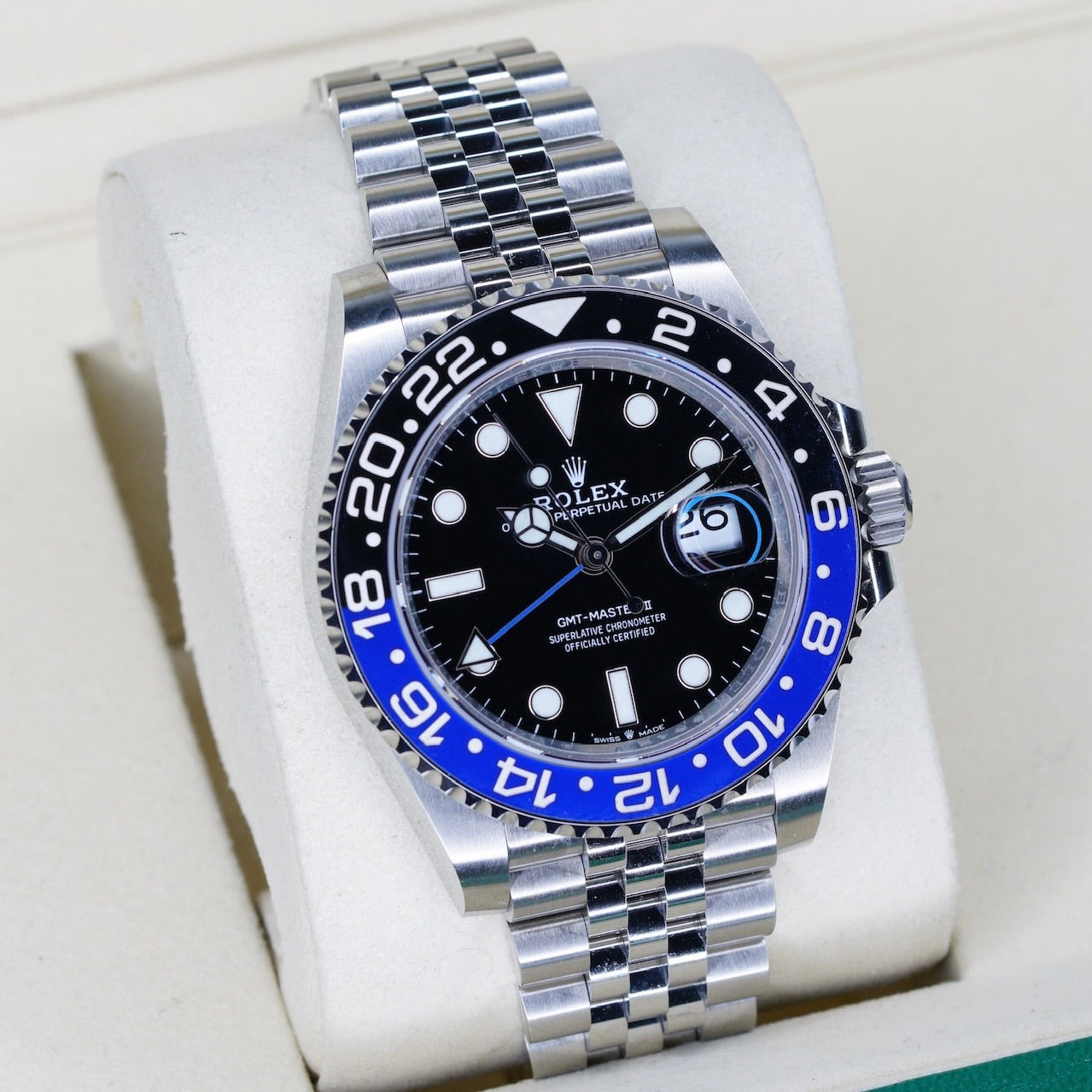 Rolex GMT-Master II 126710BLNR “BATGIRL” Black Dial Blue & Black Bezel Stainless Steel Jubilee 40mm 2022