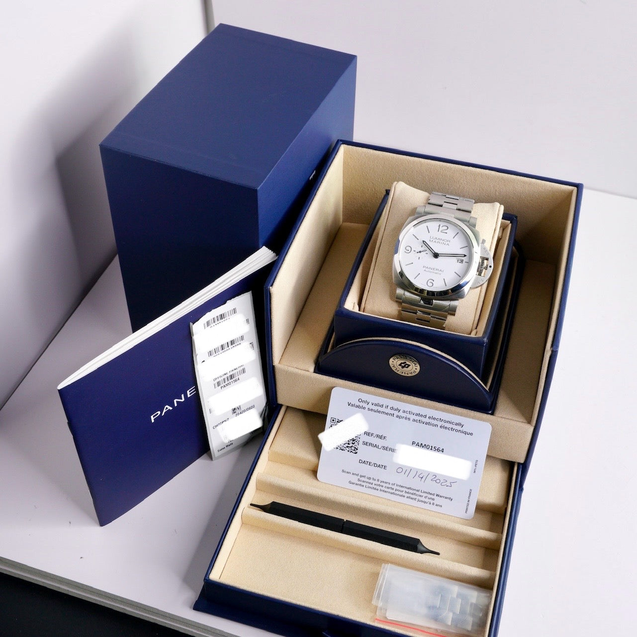 Panerai NEW 2025 Luminor Marina PAM 01564 White Dial Stainless Steel 44mm