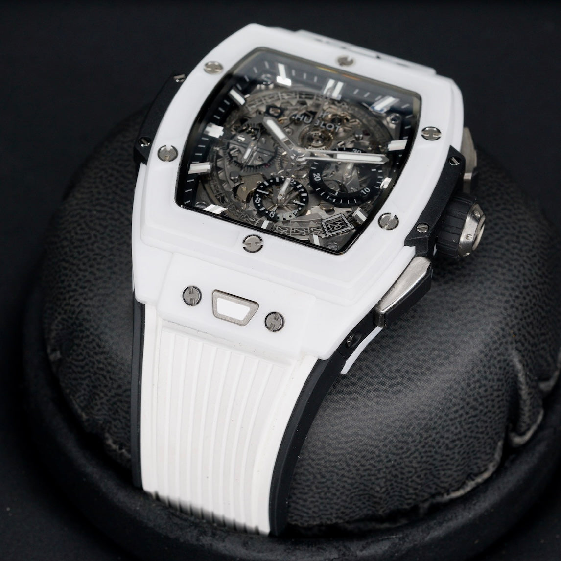 Hublot Spirit Of Big Bang 601.HX.0173.LR Skeleton Dial White Ceramic 45mm