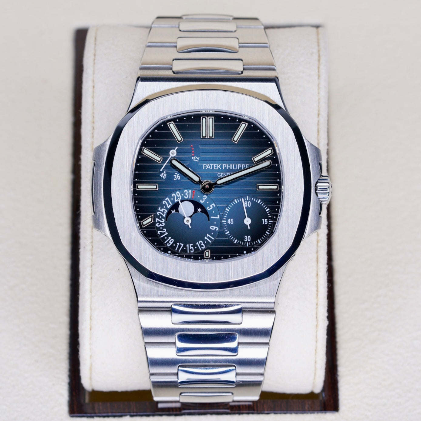 Patek Philippe Nautilus 5712/1A-001 Blue Smoked Dial Stainless Steel 2021