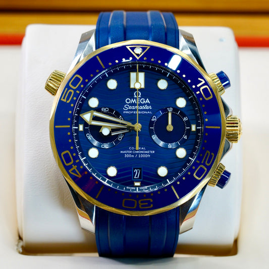 Omega Seamaster Diver 210.22.44.51.03.001 300 M Master Chronometer Two Tone Blue Wave Dial 44mm