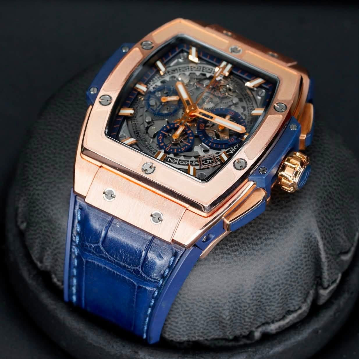 Hublot Spirit Of Big Bang 641.OX.7180.LR “KING BLUE” Skeleton Dial King Gold 42mm