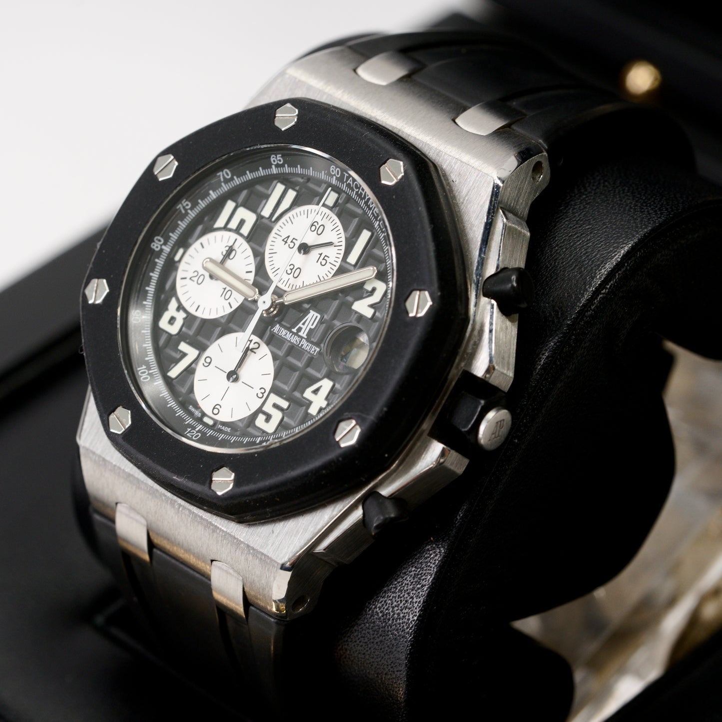 Audemars Piguet Royal Oak Offshore 25940SK.OO.D002CA.01.A “RUBBERCLAD” Stainless Steel 42mm