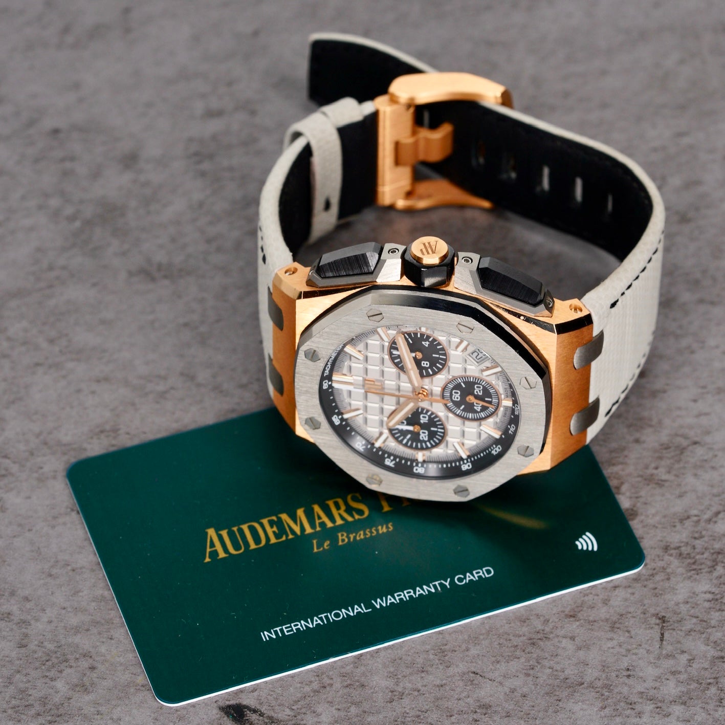 Audemars Piguet Royal Oak Offshore 26420OI.OO.A015VE.01 “BABY LEBRON” Grey Dial Rose Gold Chronograph 43mm