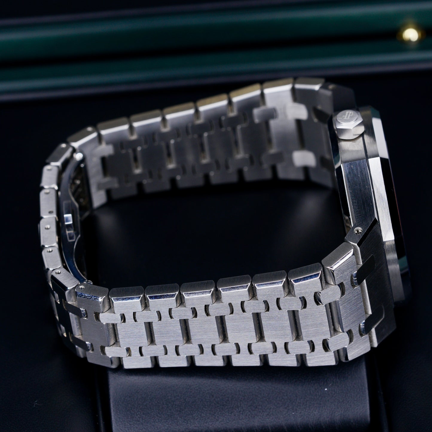 Audemars Piguet Royal Oak 26120ST.OO.1220ST.01 “DUAL TIME” White Dial Stainless Steel 39mm