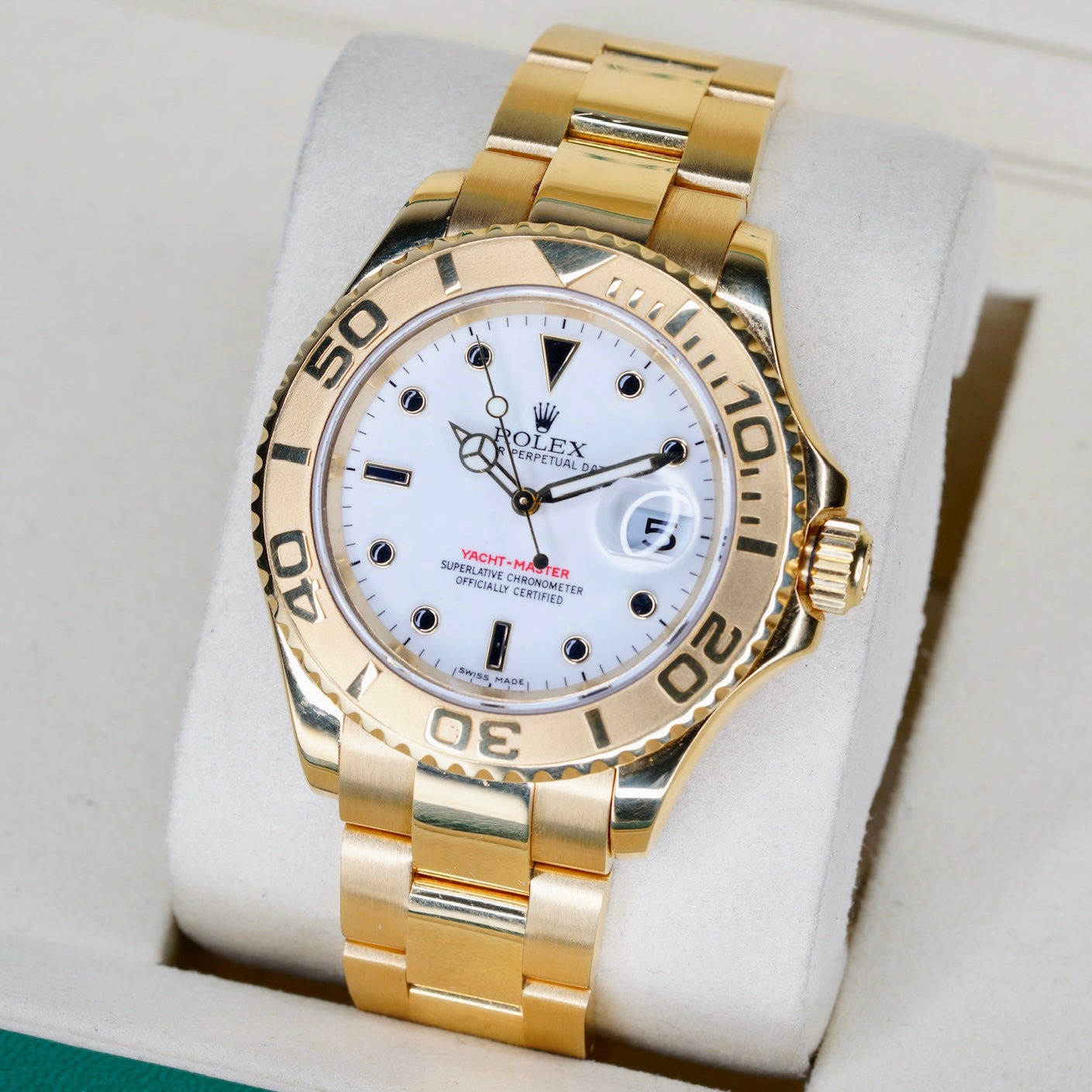 Rolex Yacht-Master 16628 White Dial Yellow Gold 40mm