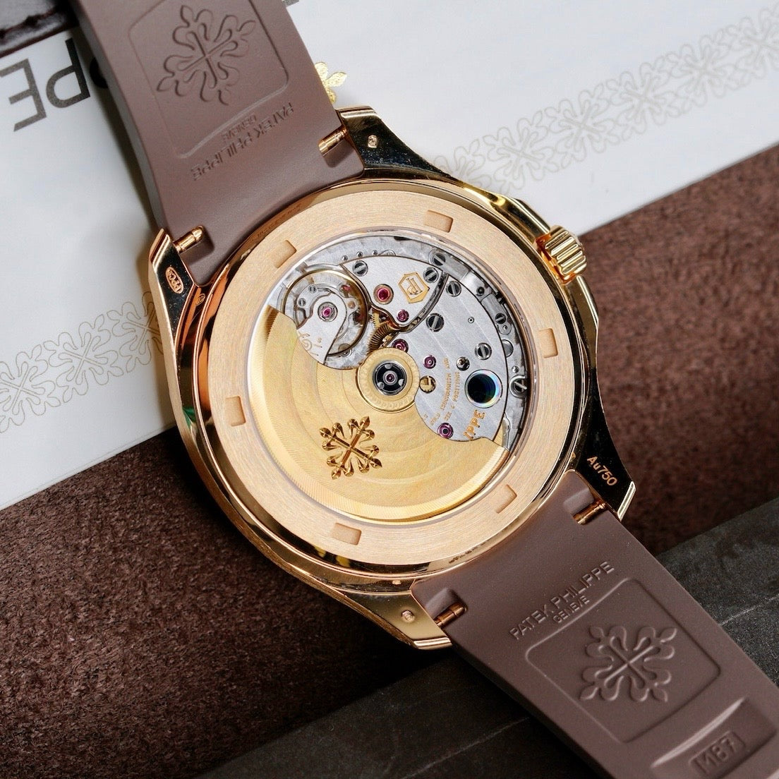 Patek Philippe NEW 2026 Aquanaut 5268/200R-010 “LADY AQUA” Brown Dial Diamond Bezel Rose Gold 38.8mm