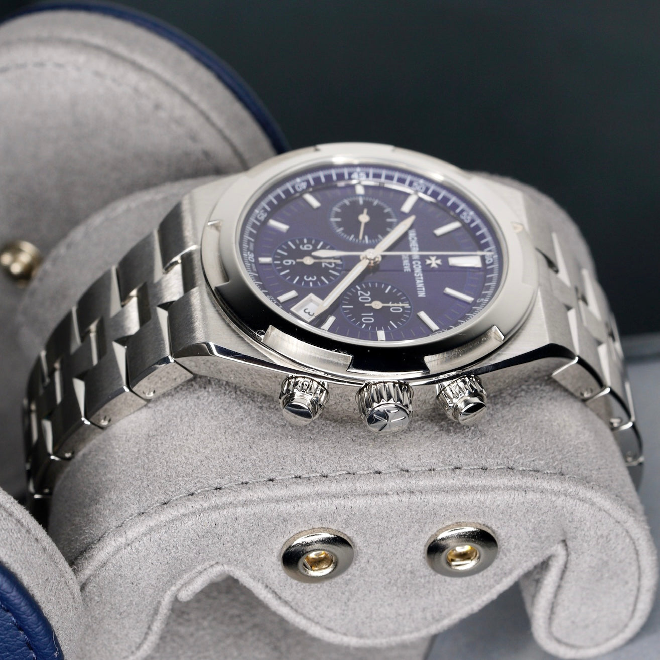 Vacheron Constantin Overseas 5520V/210A-B148 “BLUE SEA” Blue Dial Stainless Steel Chronograph 42.5mm 2026