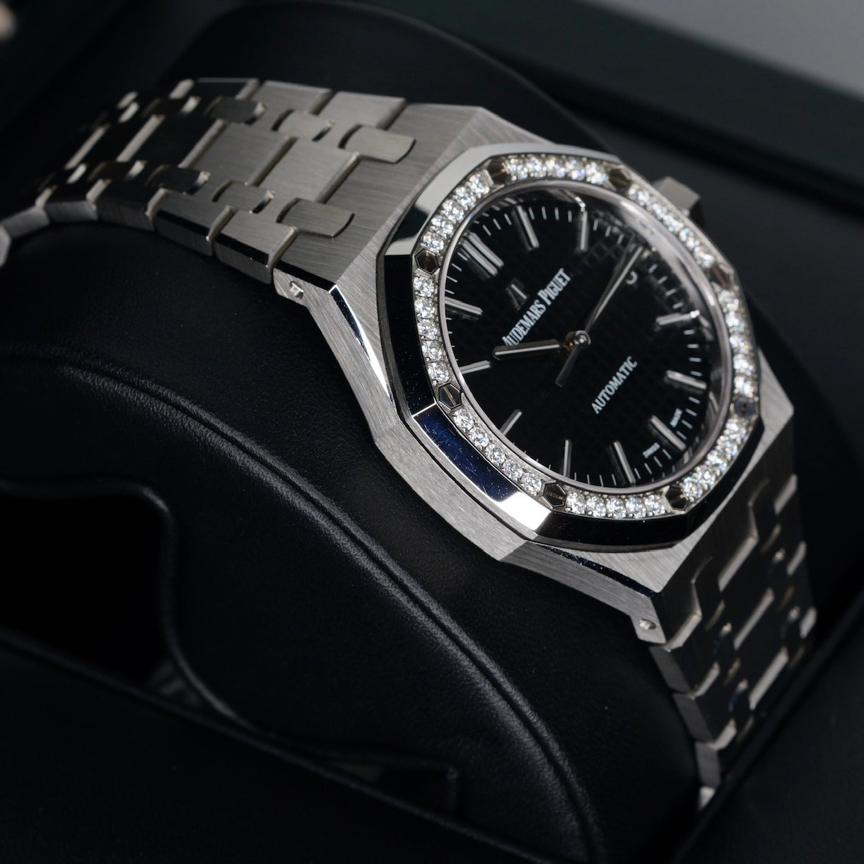 Audemars Piguet Royal Oak 15451ST.ZZ.1256ST.01 Black Dial Diamond Bezel Stainless Steel 37mm
