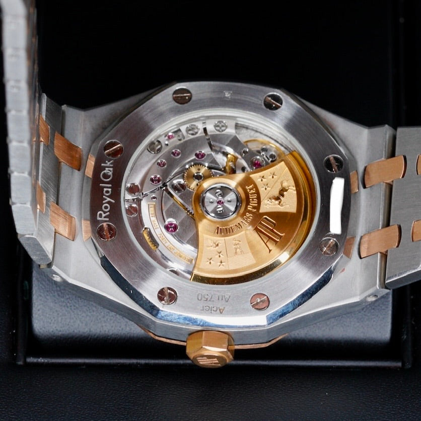 Audemars Piguet Royal Oak 15400SR White Dial Two-Tone Rose Gold & Steel