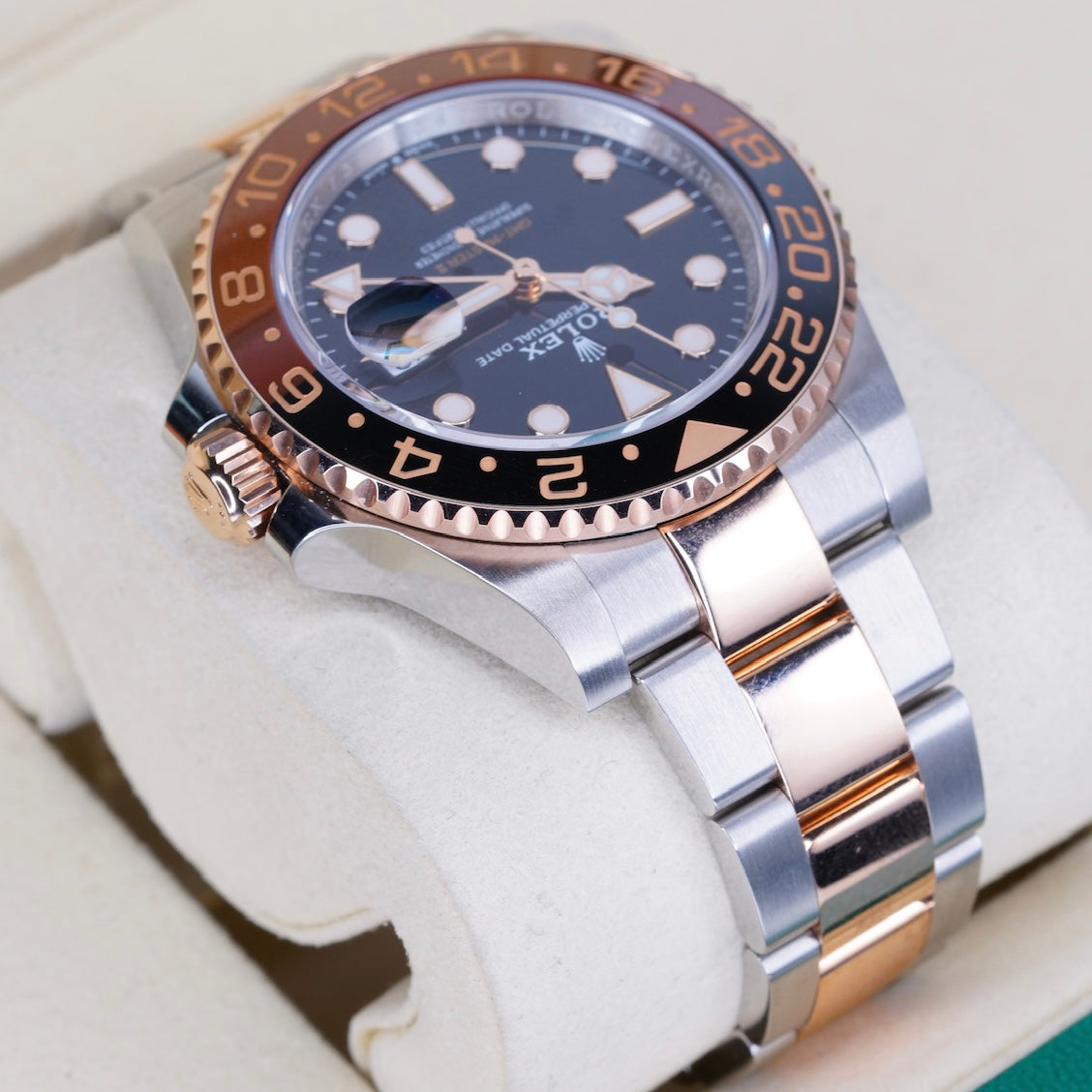 Rolex GMT-Master II 126711CHNR “ROOTBEER” Black Dial Two-Tone Rose Gold & Steel 40mm 2023