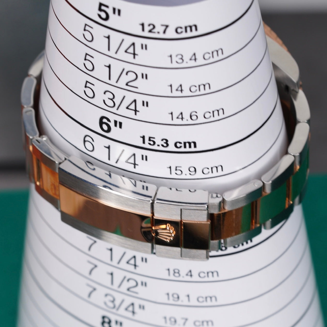 Rolex GMT-Master II 126711CHNR “ROOTBEER” Black Dial Two-Tone Rose Gold & Steel 40mm 2023