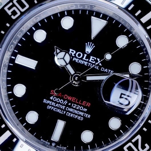 Rolex Sea-Dweller 126600 “RED LETTERS” Black Dial Red Letters Stainless Steel 43mm 2020