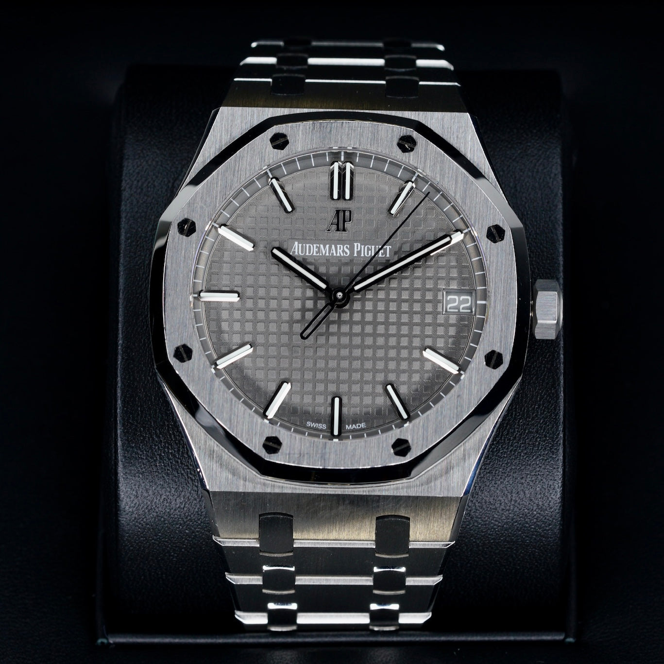 Audemars Piguet Royal Oak 15500ST.OO.1220ST.02 “GREY OAK” Grey Dial Stainless Steel 41mm