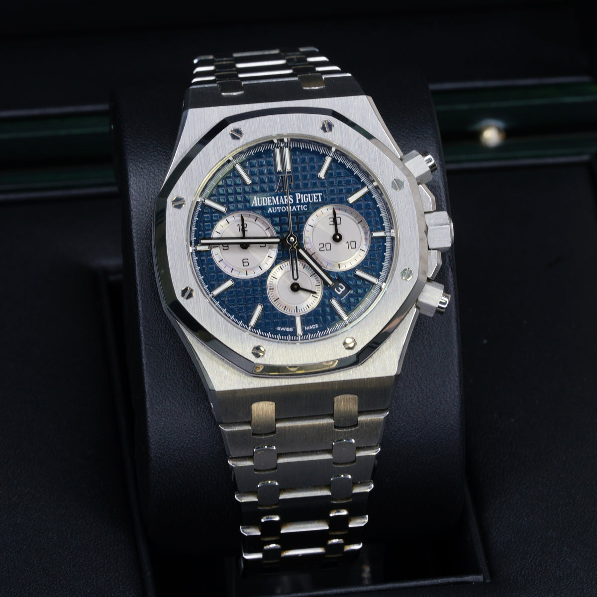 Audemars Piguet Royal Oak 26331ST.OO.1220ST.01 “BLUE OAK” Blue Dial Stainless Steel 41mm