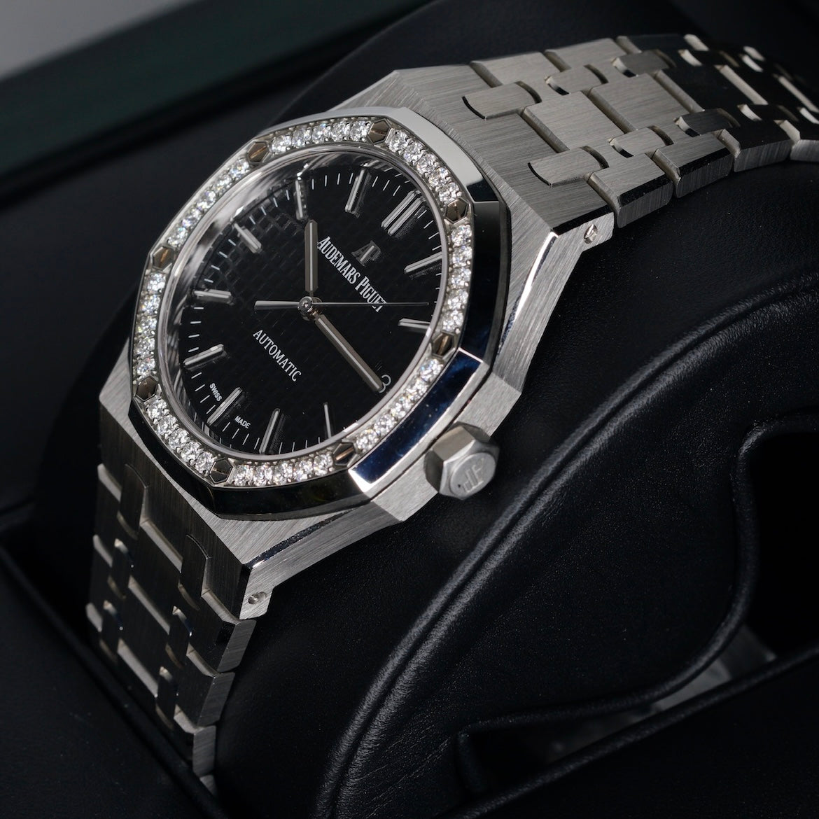 Audemars Piguet Royal Oak 15451ST.ZZ.1256ST.01 Black Dial Diamond Bezel Stainless Steel 37mm