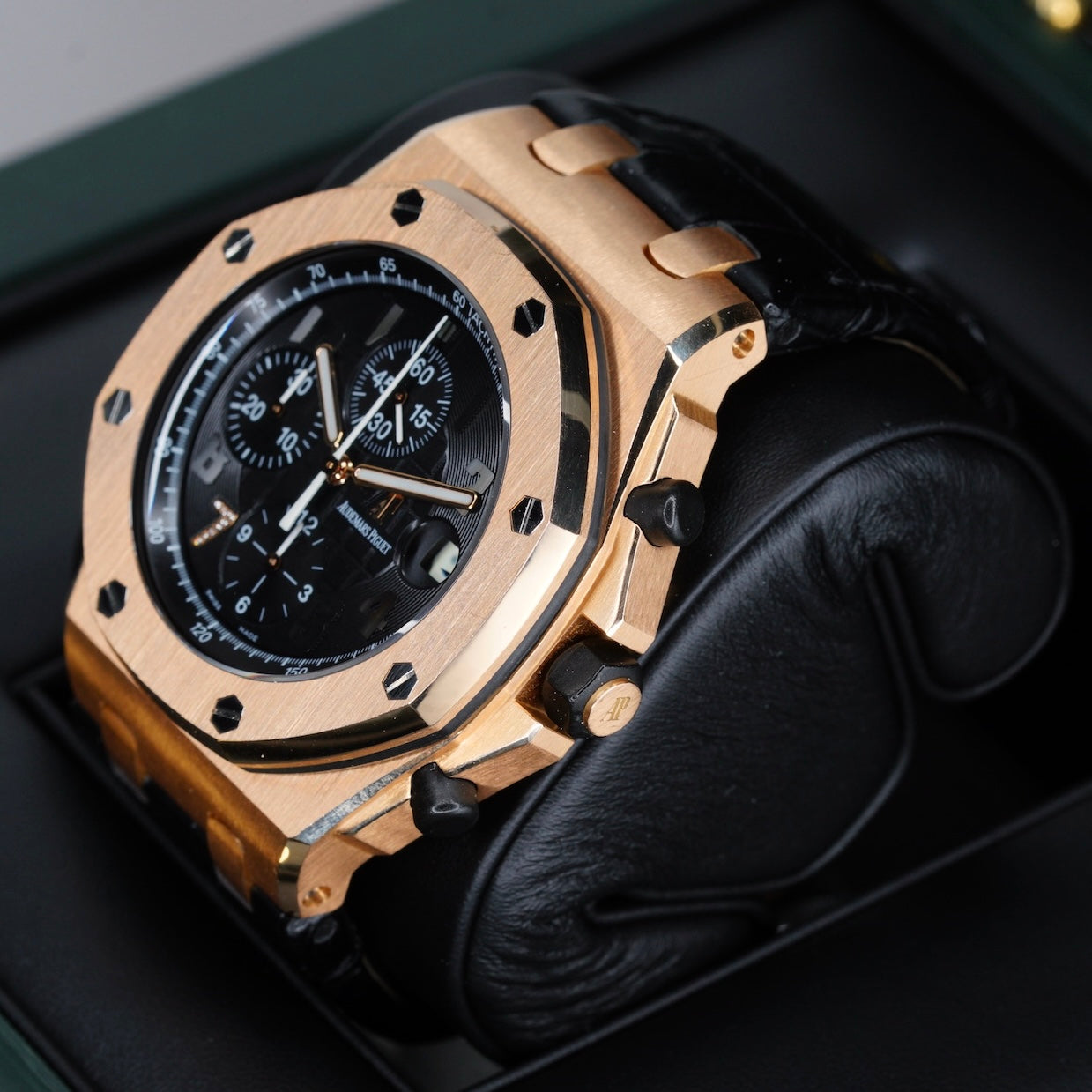 Audemars Piguet Royal Oak Offshore 26180OR.OO.D101CR.01 Ginza “GINZA” Black Dial 7 on Diamond Rose Gold 44mm