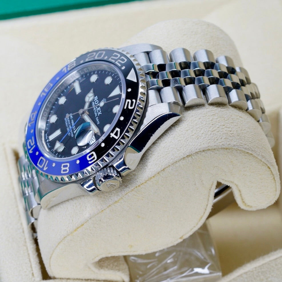 Rolex GMT-Master II 126710BLNR "BATGRIL" Black Dial Black & Blue Bezel Stainless Steel Jubilee 40mm