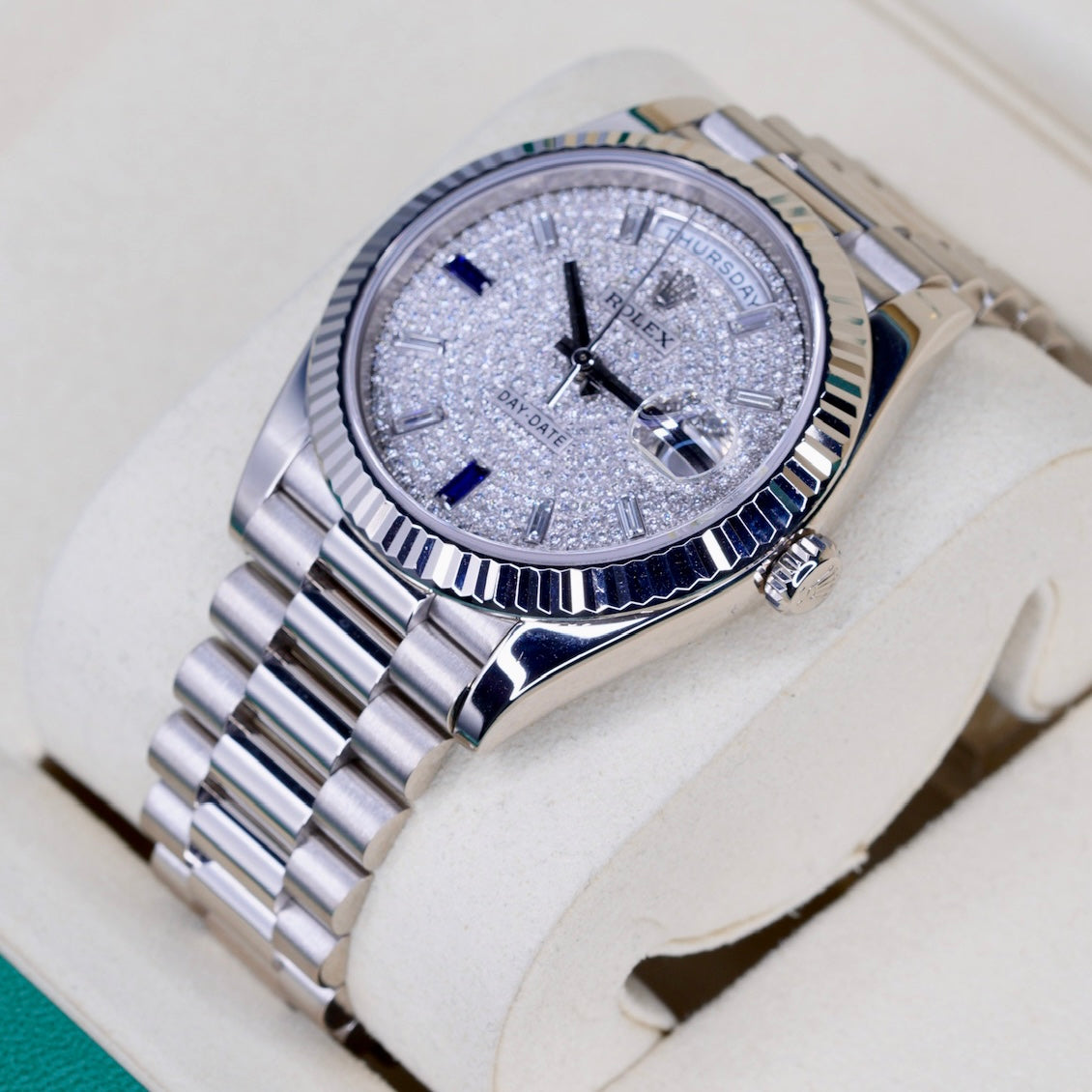 Rolex Day Date 228239 “AM DIAMOND SET” Am Diamond Dial White Gold 40mm