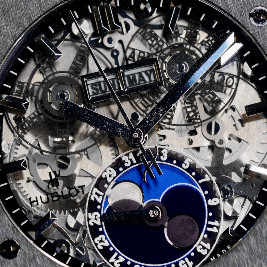 Hublot Classic Fusion 517.CX.0170.LR Aerofusion Moonphase Black Ceramic Skeleton 45mm
