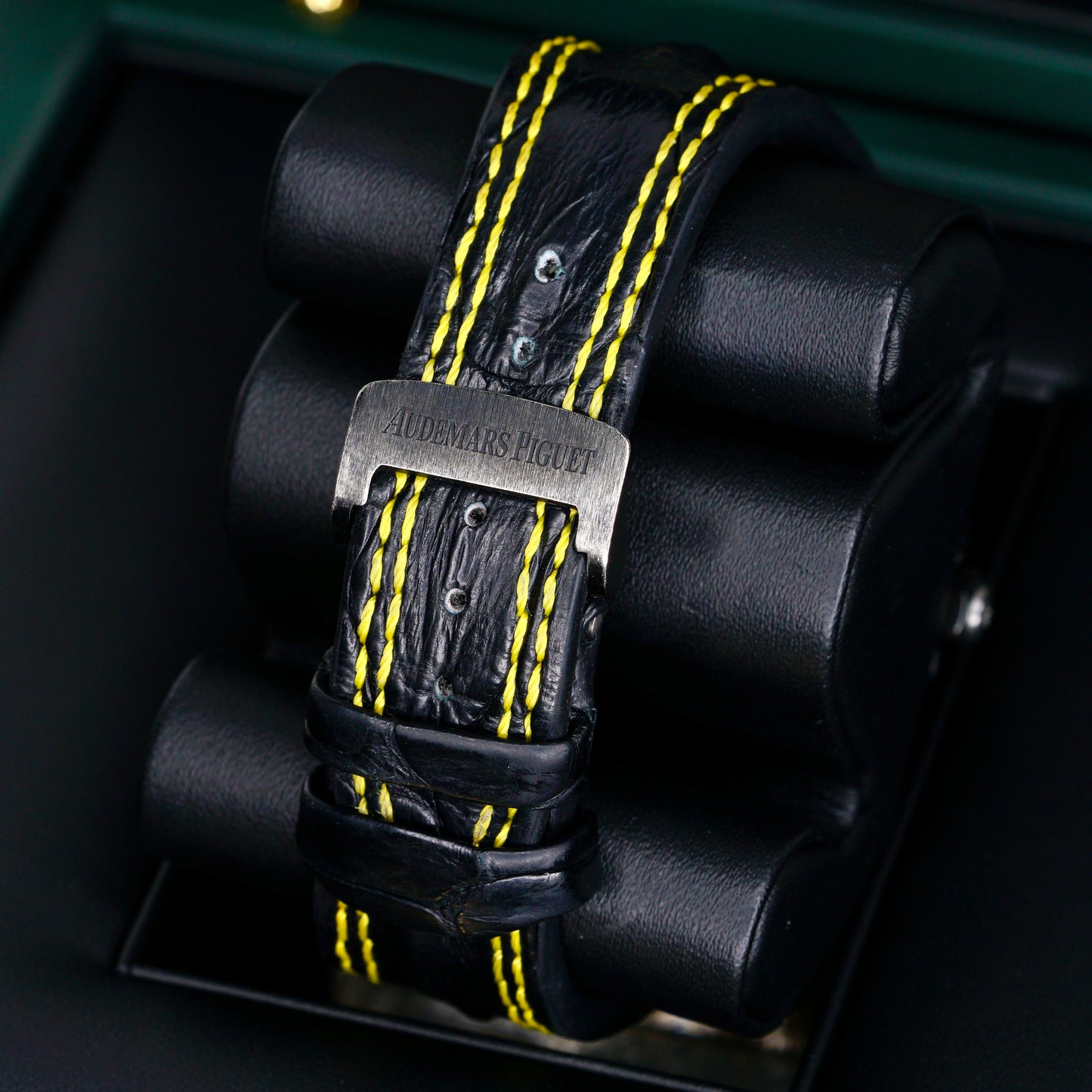 Audemars Piguet Royal Oak Offshore 26176FO.OO.D101CR.02 “BUMBLE BEE” Black Dial Yellow Accents Carbon Case Leather Strap 42mm