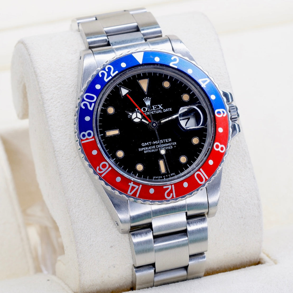 Rolex GMT-Master II 16710 “PEPSI” Black Dial Blue & Red Bezel Stainless Steel 40mm