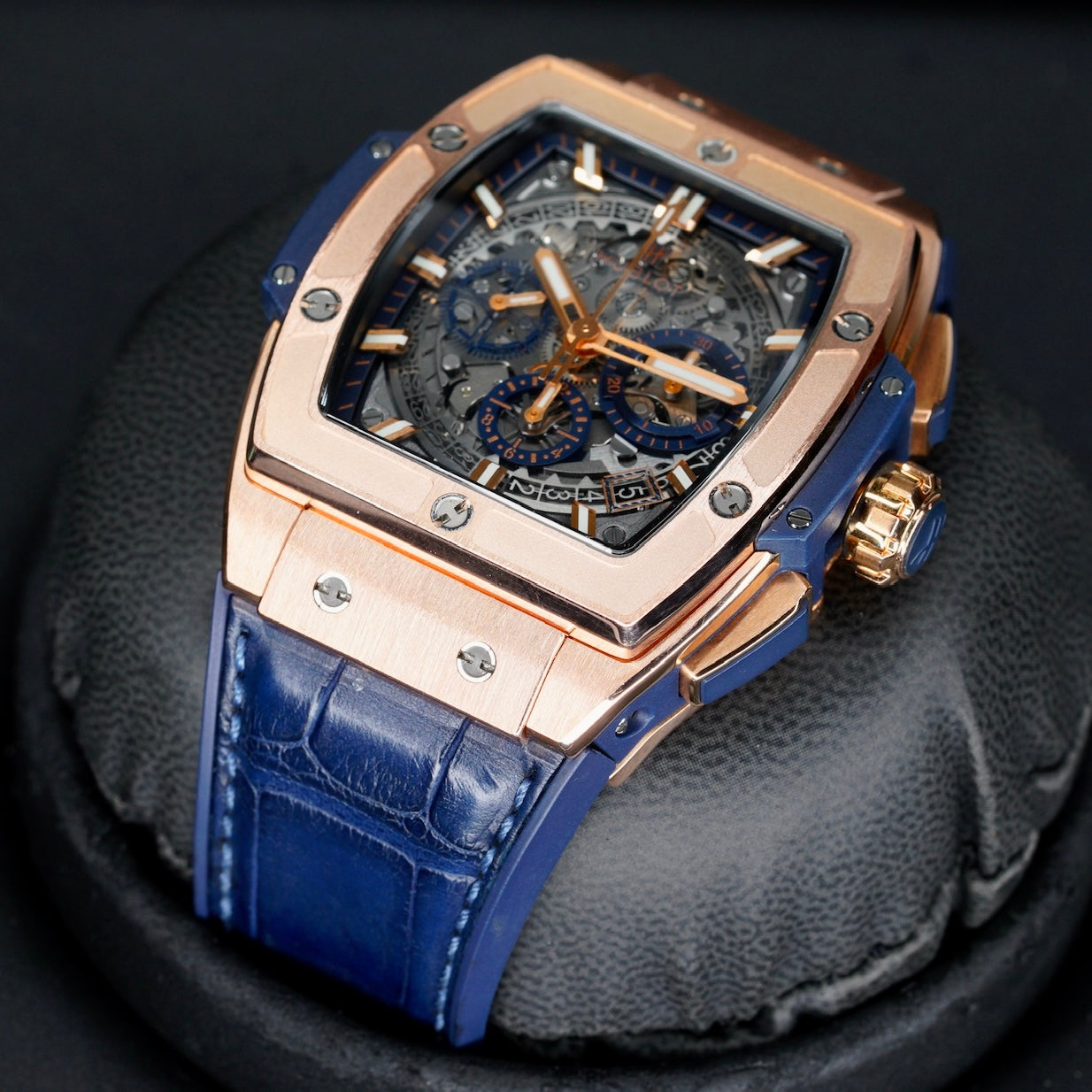 Hublot Spirit Of Big Bang 641.OX.7180.LR “KING BLUE” Skeleton Dial King Gold 42mm