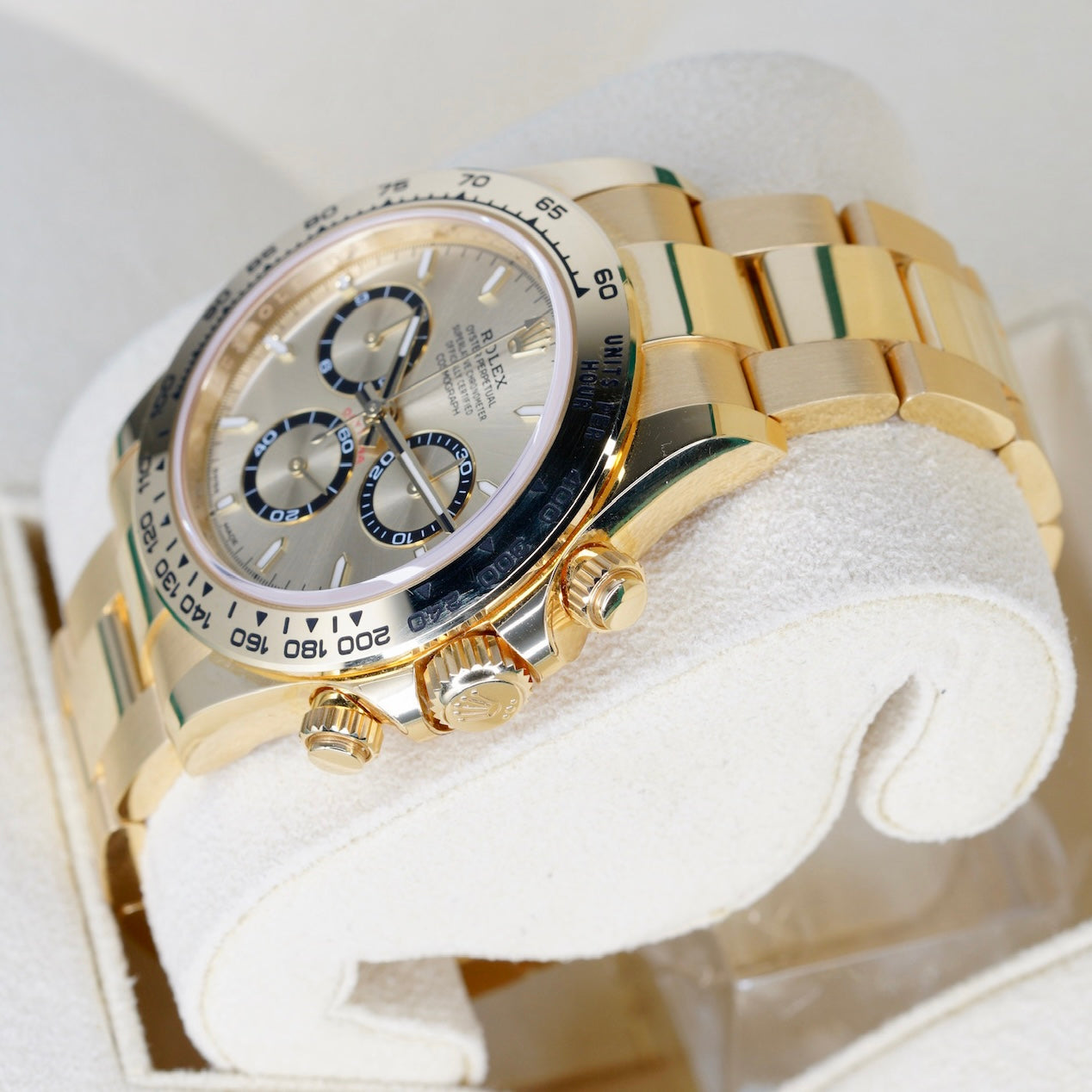 Rolex Daytona 126508 Champagne Dial Yellow Gold 40mm 2023