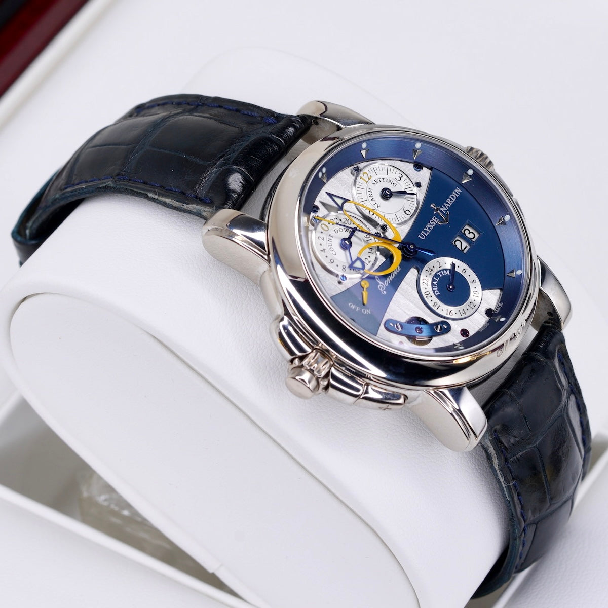 Ulysses Nardin 670-88/213 “SONATA” Dual Time White Gold Leather Strap