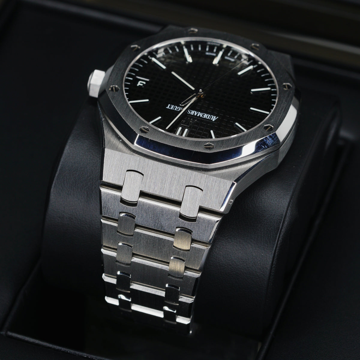 Audemars Piguet Royal Oak 15500ST.OO.1220ST.03 “BLACK OAK” Black Dial Stainless Steel 41mm