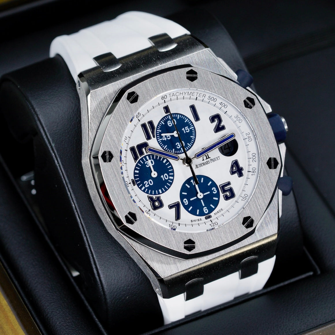 Audemars Piguet Royal Oak Offshore 26170ST.OO.D305CR.01 “BLUE PANDA” White Dial Navy Sub Dials Stainless Steel Rubber Strap 42mm