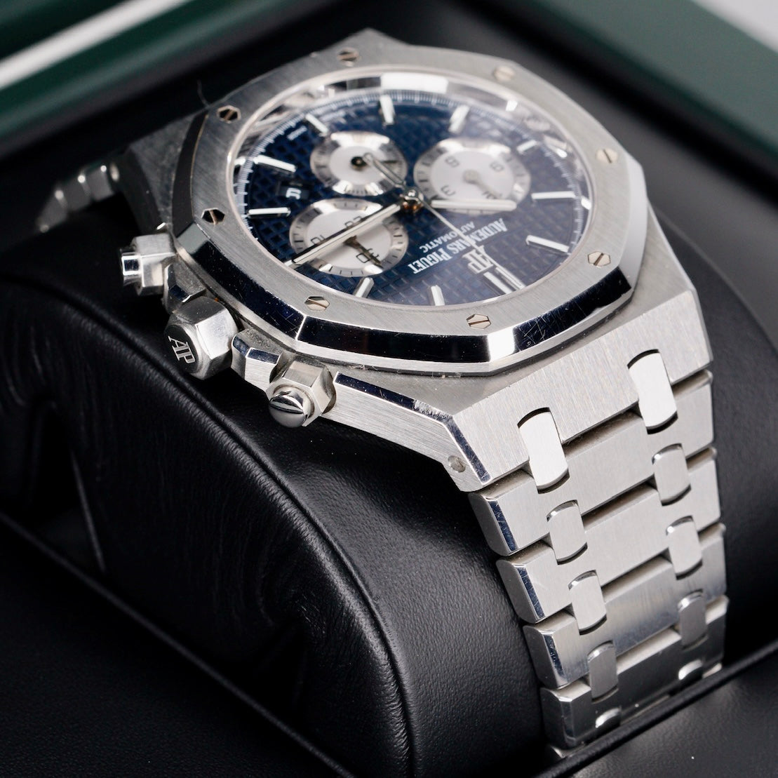 Audemars Piguet Royal Oak 26331ST.OO.1220ST.01 “BLUE OAK CHRONO” Blue Dial Stainless Steel Chronograph 41mm
