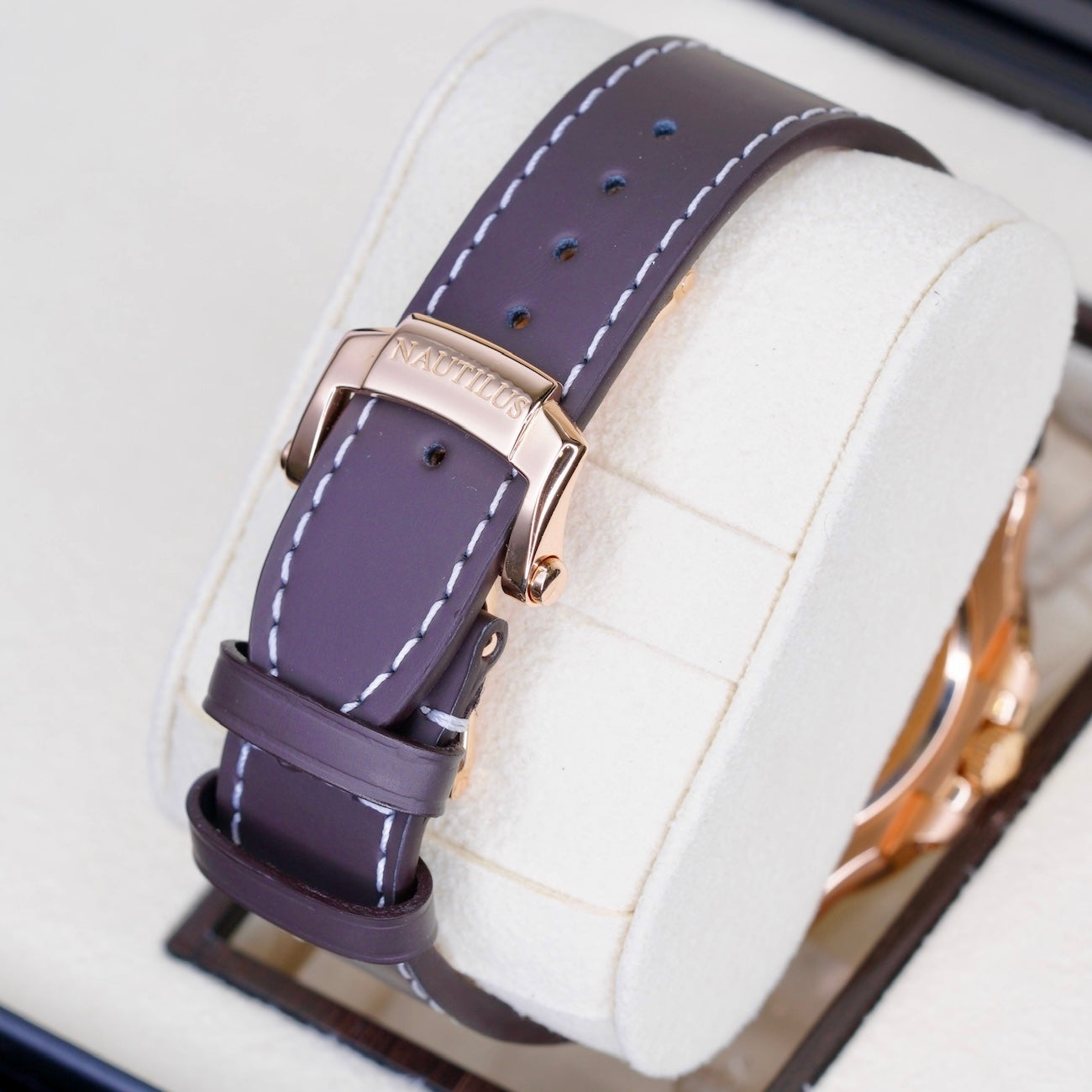 Patek Philippe Nautilus 5712R-001 Moon Phase Dial Rose Gold Leather Strap 2019