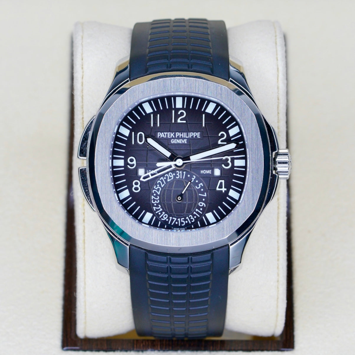 Patek Philippe Aquanaut 5164A-001 “BLACK TRAVEL TIME” Black Smoked Dial Stainless Steel Tropical Strap 40.8mm 2020