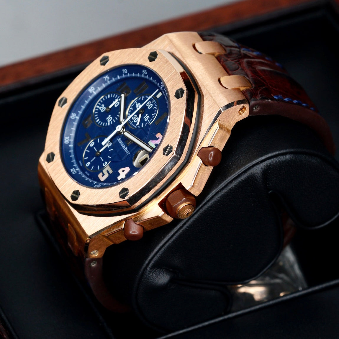 Audemars Piguet Royal Oak Offshore 26365OR.OO.D801CR.01 “PRIDE OF ARGENTINA” Deep Blue Dial Rose Gold Leather Strap 42mm