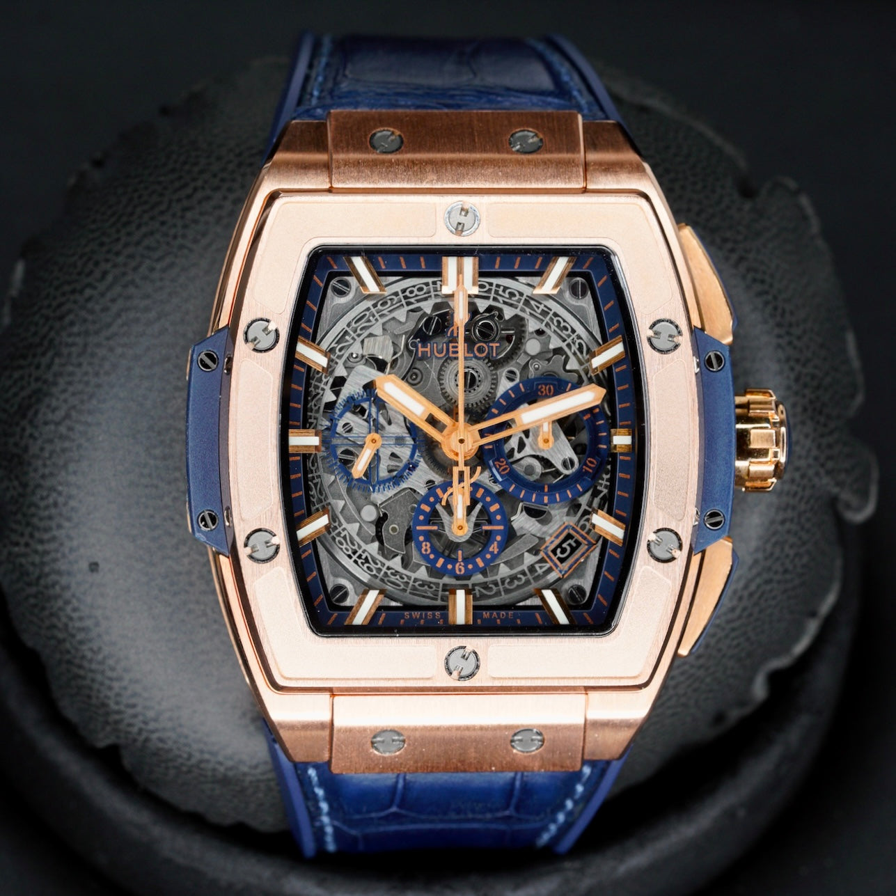 Hublot Spirit Of Big Bang 641.OX.7180.LR “KING BLUE” Skeleton Dial King Gold 42mm