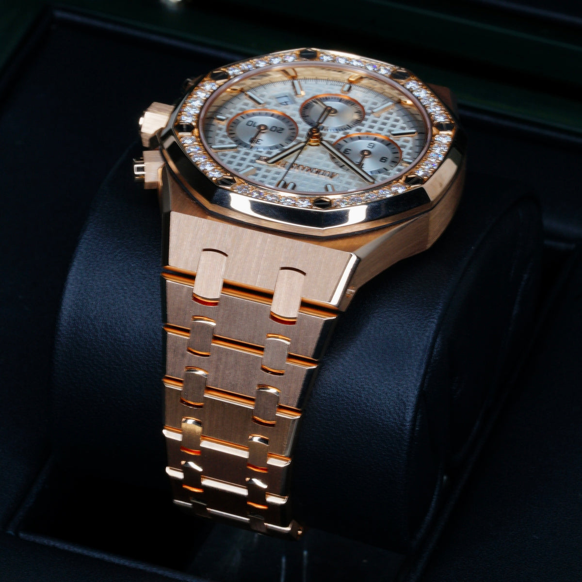 Audemars Piguet Royal Oak 26715OR.ZZ.1356OR.01 “LAMINE YAMAL” Rose Gold Diamond Bezel 37mm