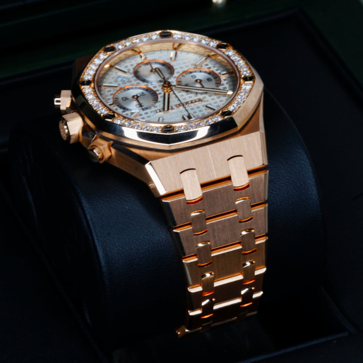 Audemars Piguet Royal Oak 26715OR.ZZ.1356OR.01 “LAMINE YAMAL” Rose Gold Diamond Bezel 37mm