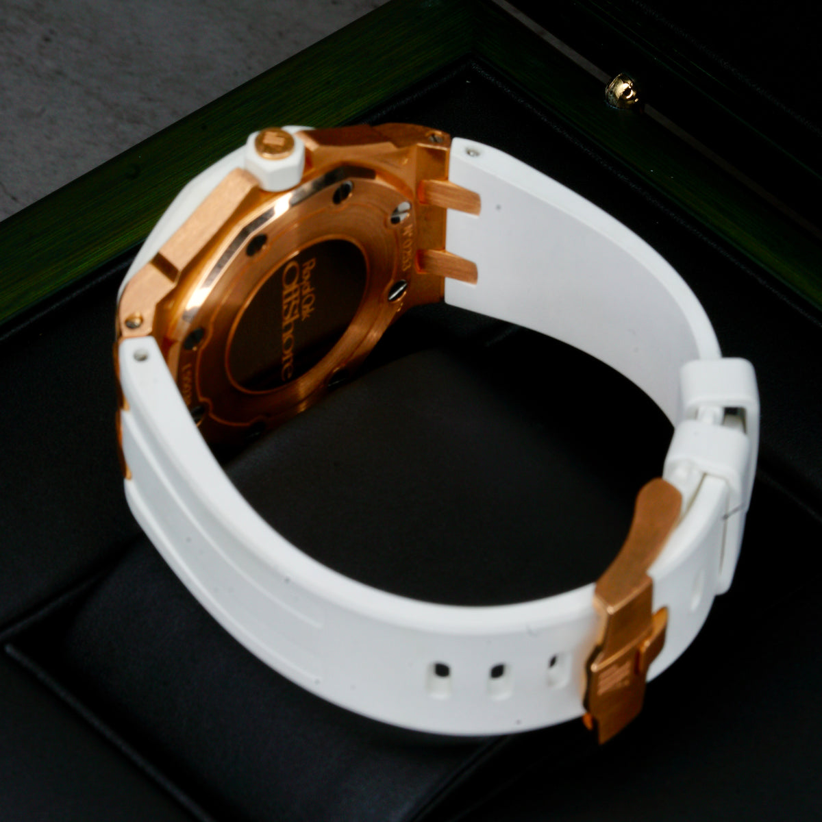Audemars Piguet Royal Oak Offshore 67540OK.ZZ.A010CA.01 “LADY OFFSHORE” White Dial Diamond Bezel Rose Gold 37mm