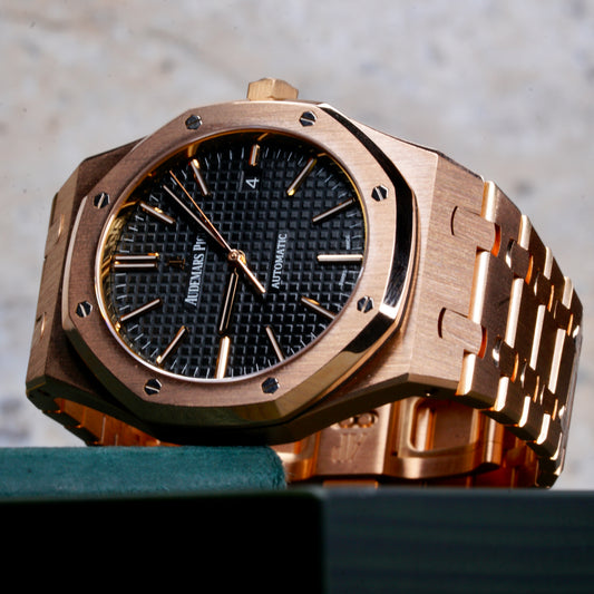 Audemars Piguet Royal Oak 15400OR.OO.D002CR.01 Black Dial Rose Gold Converted bracelet 41mm